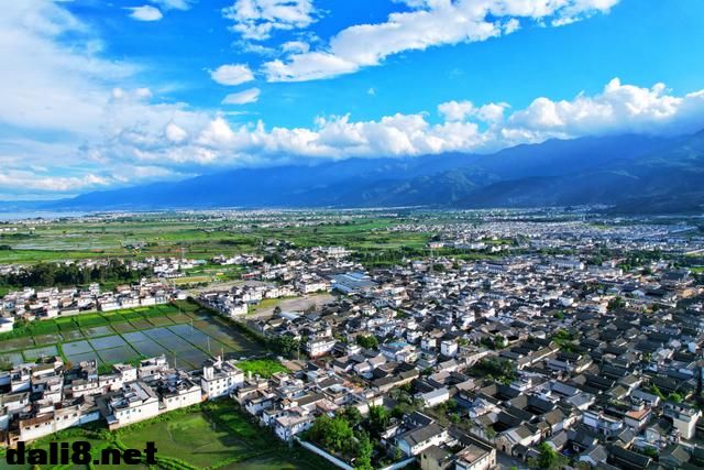 大理洱海边的千年古镇-喜洲古镇